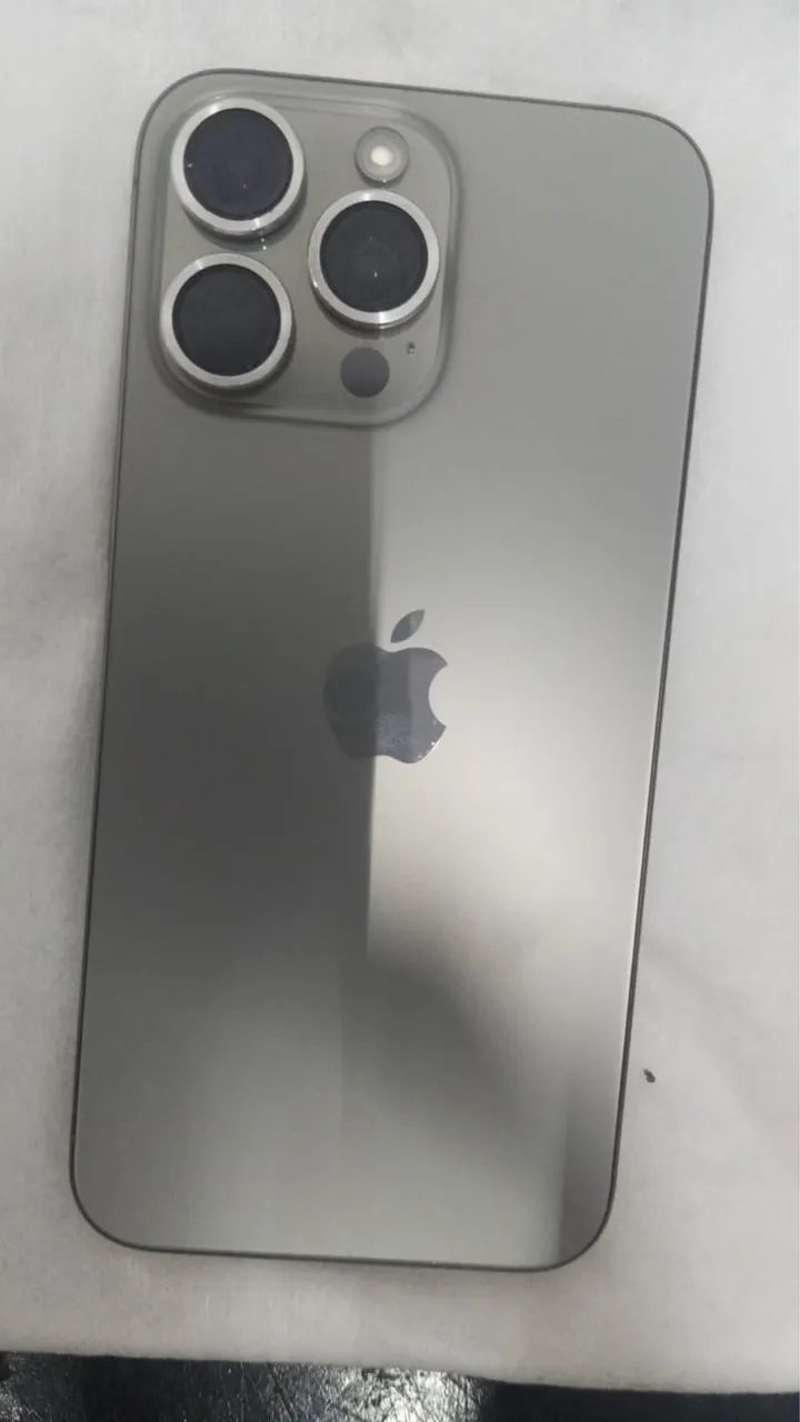 iPhone 15 pro Max  - Foto 3