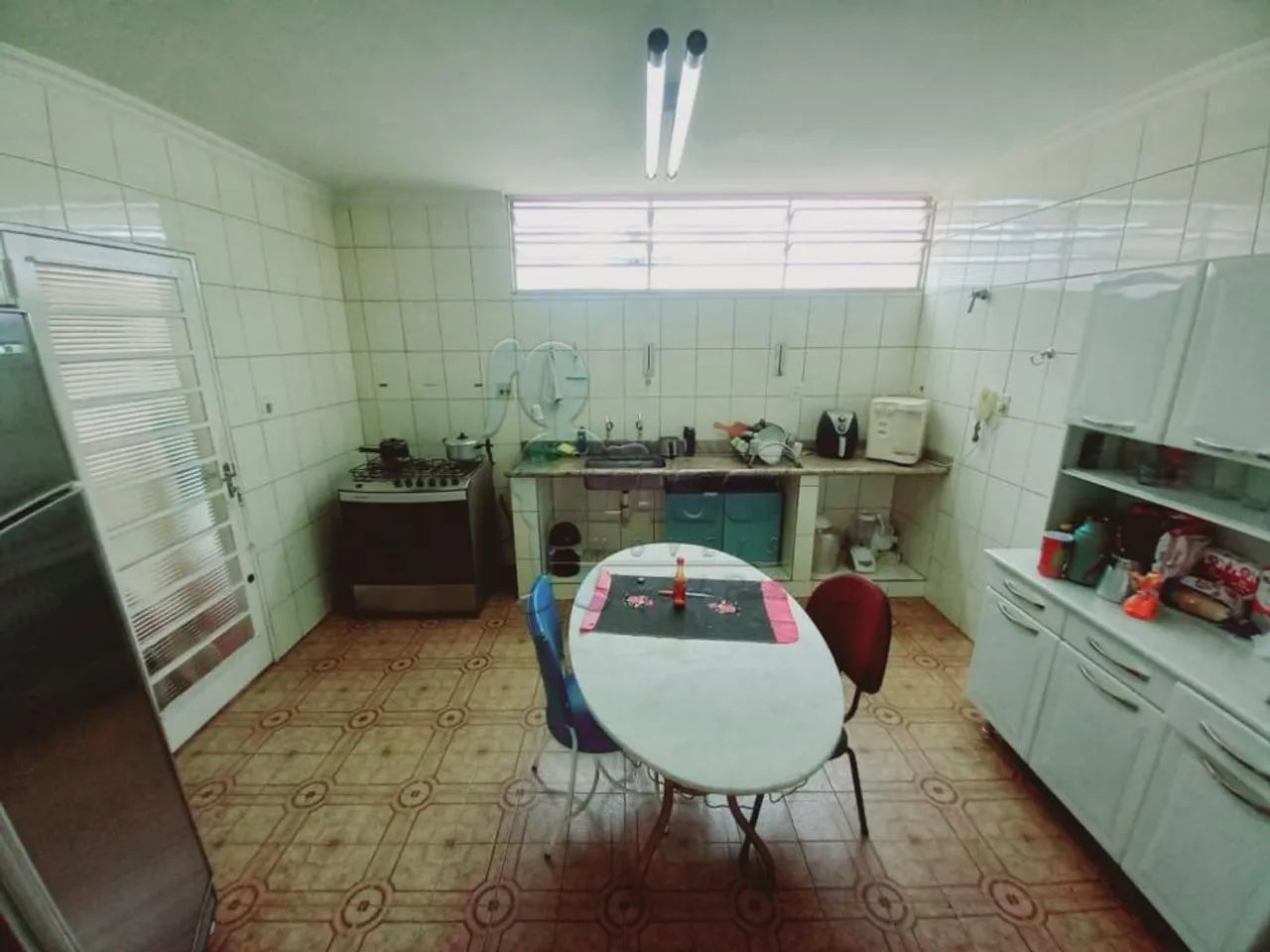 Casa de 268m² com 03 quartos - Jardim Mosteiro - Foto 4