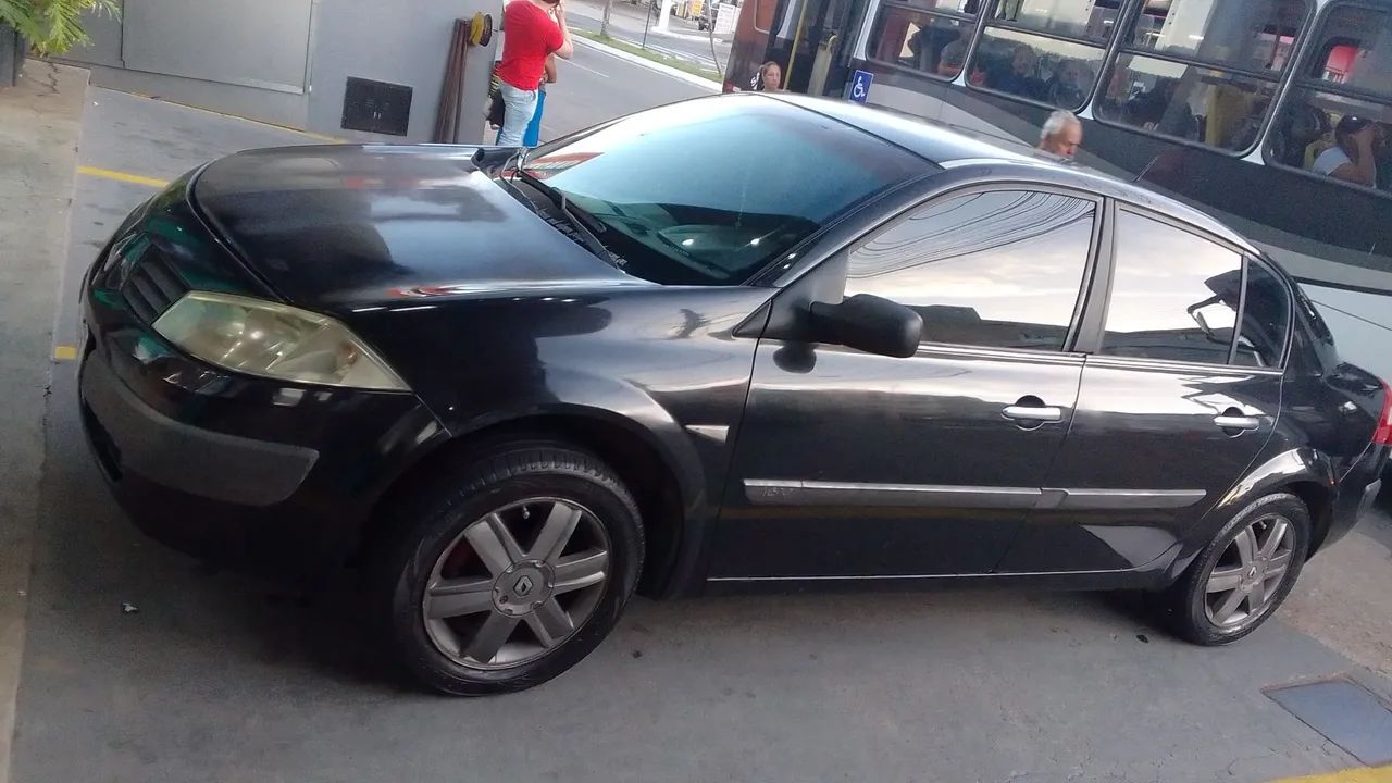 Renault Megane Megane Sedan Dynamique Hi-Flex 1.6 16V 2007