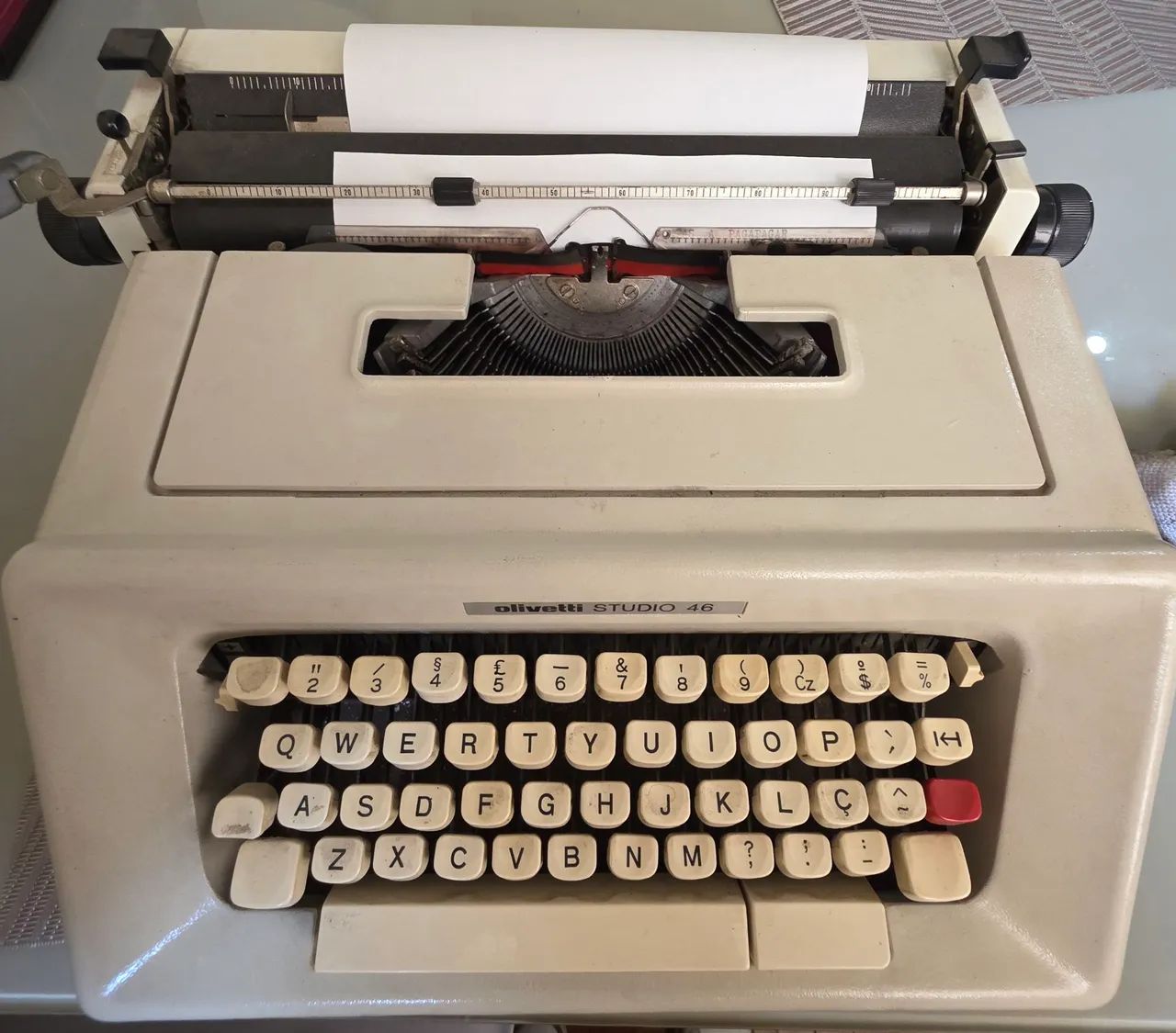 Máquina de Escrever Olivetti Studio 46 Manual - Perfeito Estado  - Foto 3