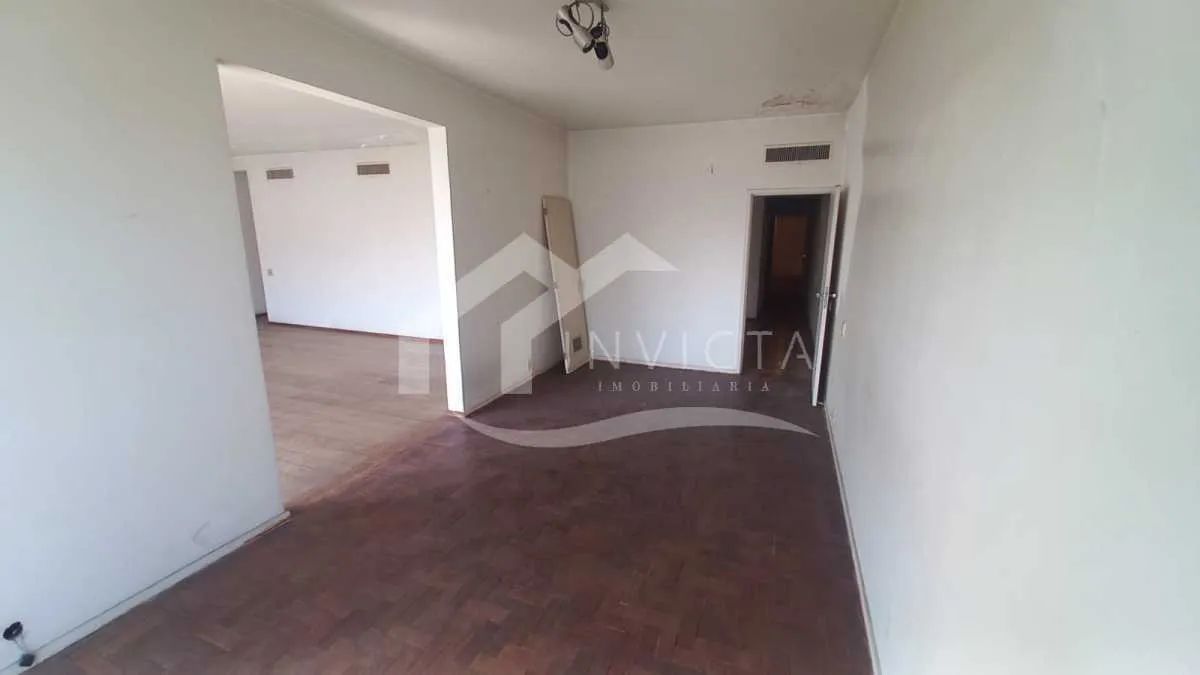 DUPLEX DE 4 QUARTOS, 2 SALAS E 5 VAGAS NA ESCRITURA!!! - Foto 5