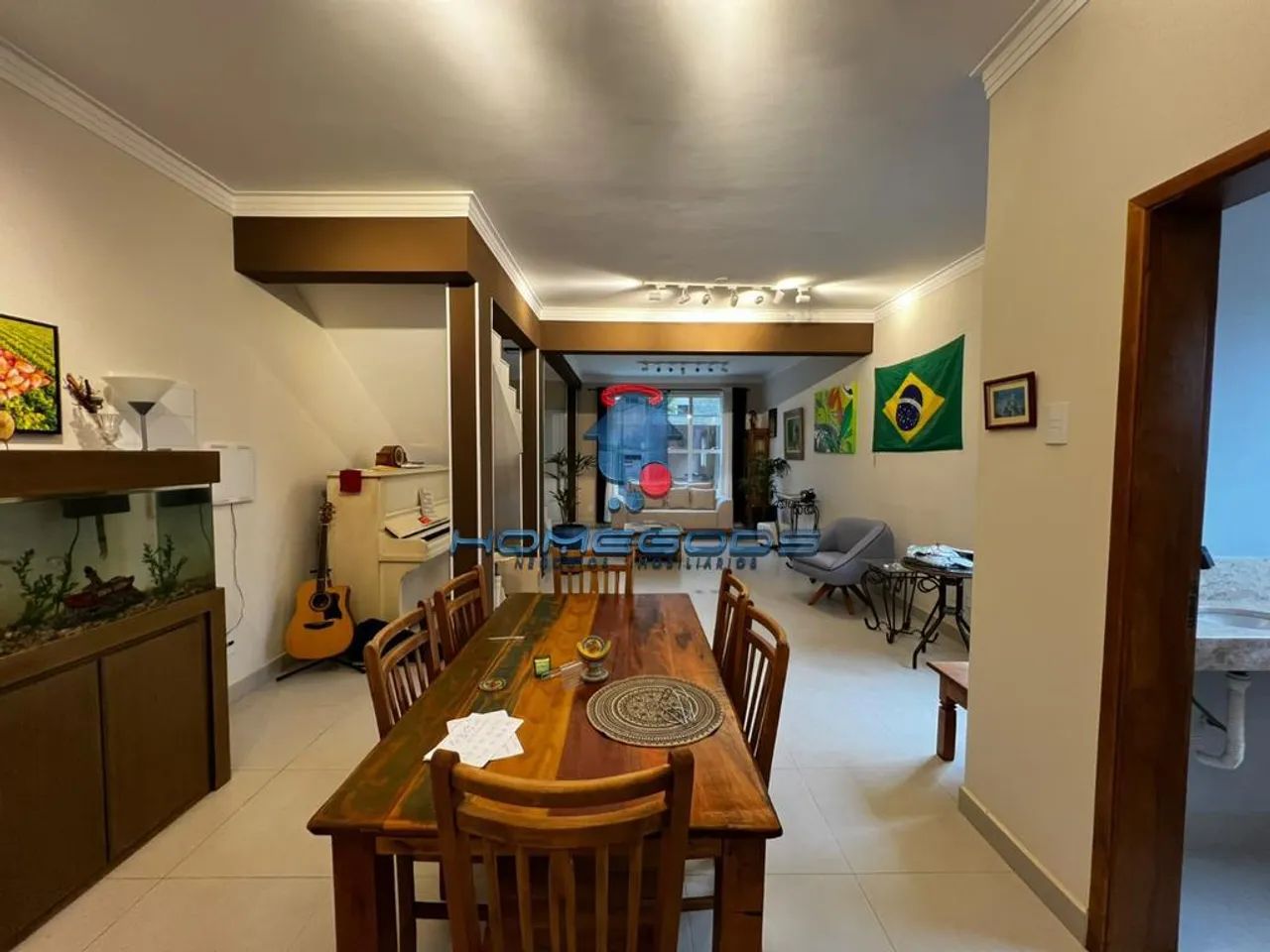 Casa comercial e residencial à venda com 400m² construídos, 4 suítes, 3 pavimentos com esp - Foto 5