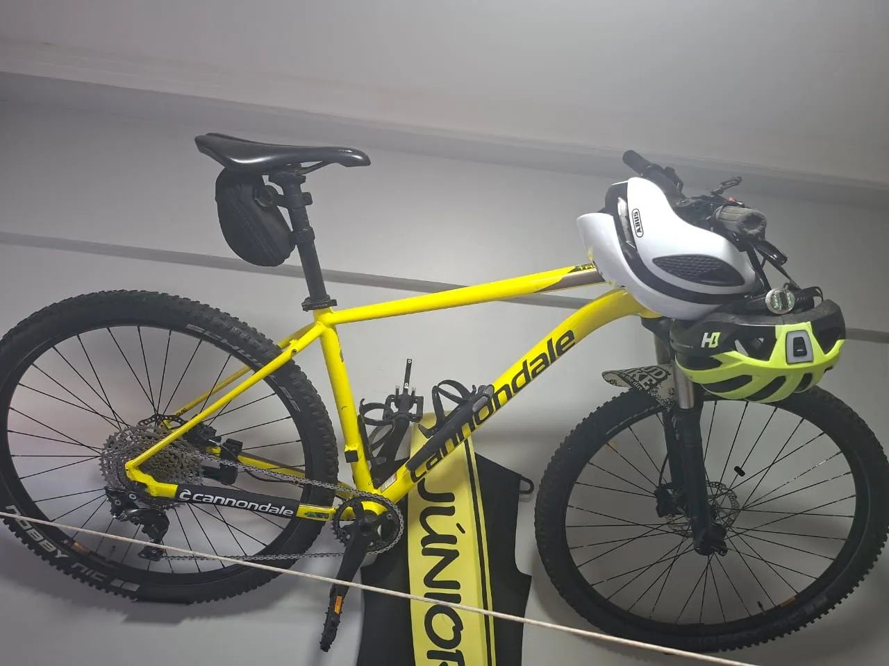 MTB 29 CANNONDALE DEORE TAM. L