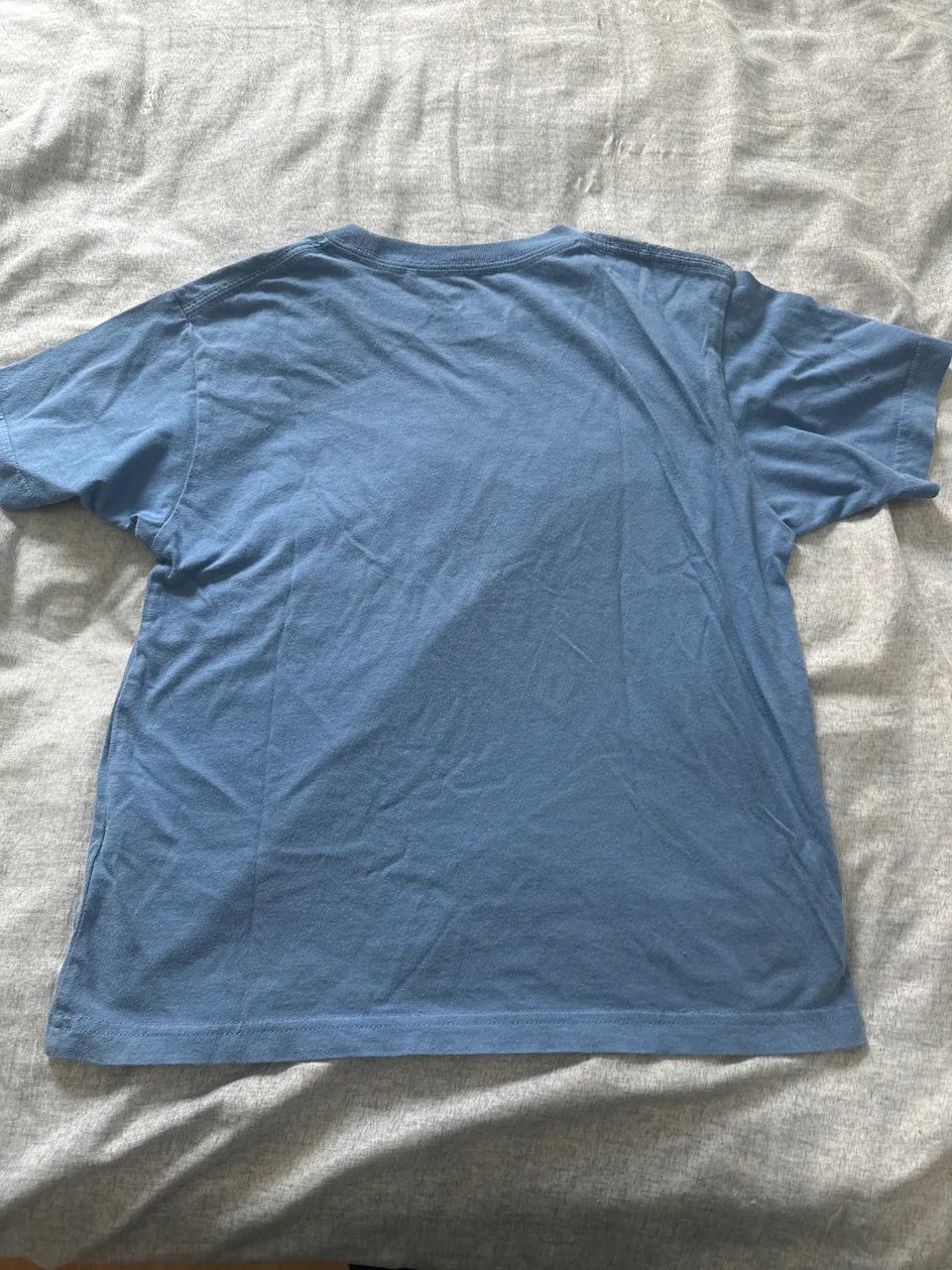 Camiseta pato Donalds TAM 7/8 azul  - Foto 5