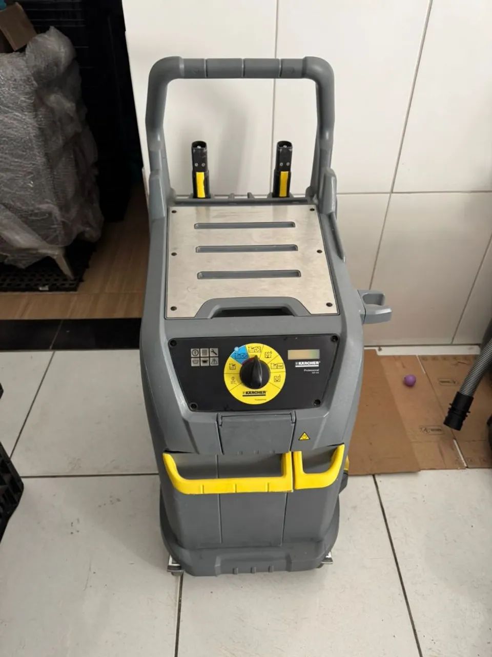 Extratora Karcher super profissional zerada