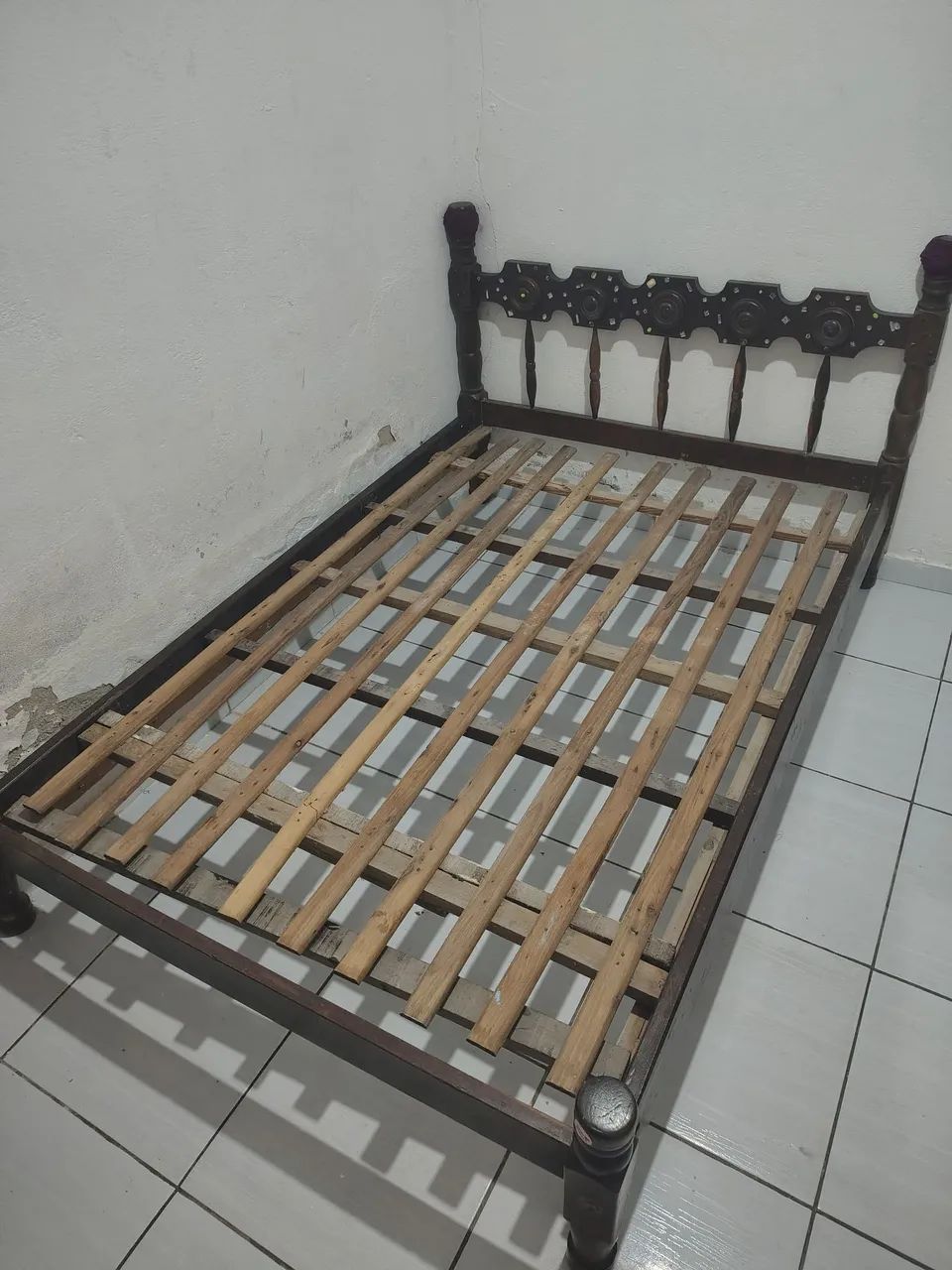 Cama de Casal madeira - Foto 2