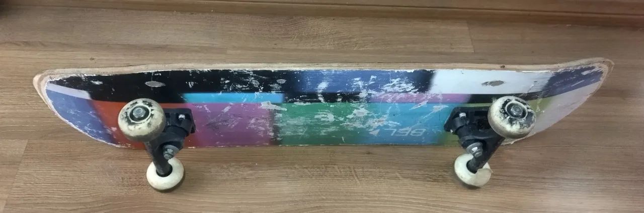 Skate Montado Semi Profissional Abec5 Completo Colorido Bel - Foto 2