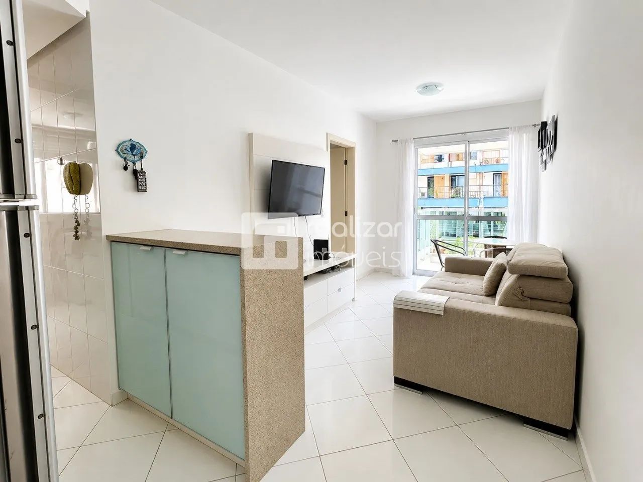 Apartamento mobiliado 02 dormitórios no Campeche, Florianópolis. - Foto 3