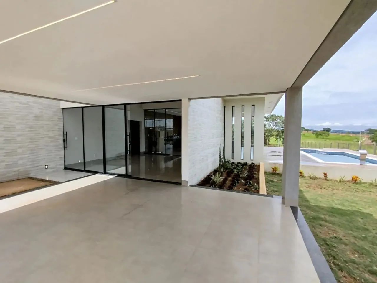 A VENDA - CHÁCARA NO CONDOMÍNIO TALISMÃ - GUAPÓ/GO