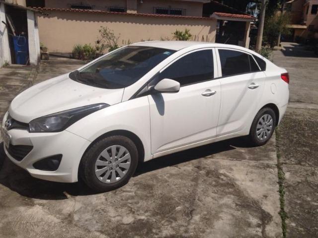 Hyundai Hb20s 1.6 manual 2013