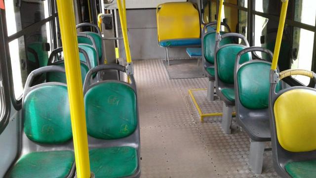 Micro onibus em perfeito estado - Foto 6