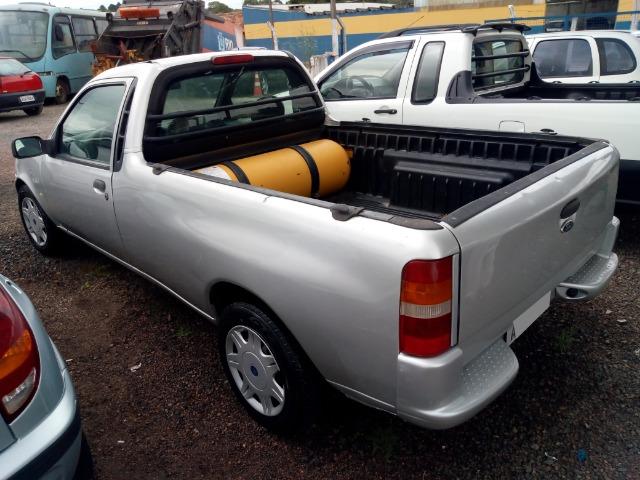 Ford Courier 1.6 - Foto 9
