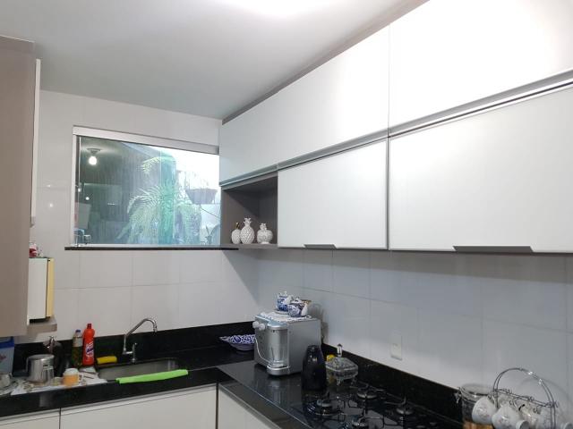 Maravilhosa casa 3 quartos no bairro serrano. - Foto 4