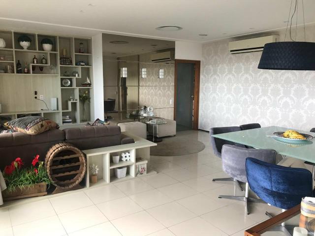 Vende_se um Lindo apartamento na Ponta do Farol próximo a Praia - Foto 4
