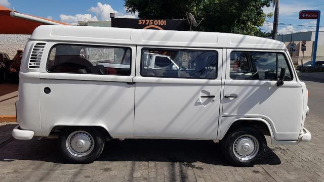 Volkswagen Kombi 2011/2012 1.4 MI Std 8V Flex 3P Manual - Foto 4