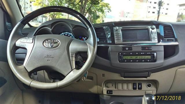 Toyota Hilux Sw4 3.0 4x4 Diesel 2013 -5 Lugares - Foto 5