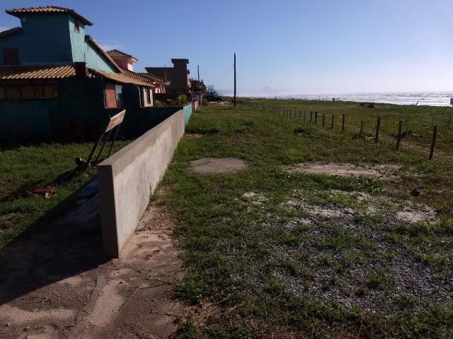 Lz-Terreno no Condomínio Verão Vermelho em Unamar- Tamoios-Cabo Frio - Foto 2