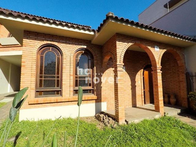 Casa 3 Dorm (2 Suítes), Sacada, Terraço, Pátio, Garagem - Bairro Medianeira