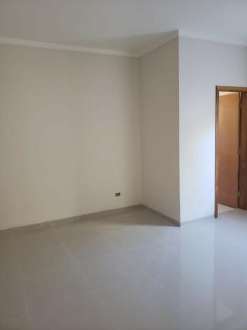 Linda Casa Nova Com Edícula nos Fundos - Foto 2