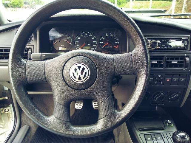 Santana 1.8 MI Gasolina 2000/2000 - Foto 18