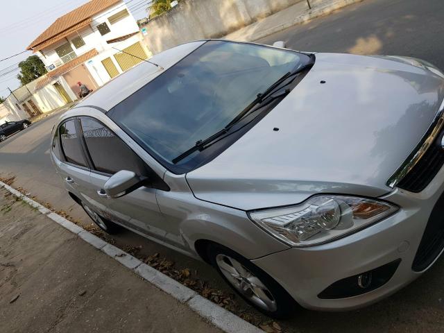 Focus Hatch 1.6 - Foto 2