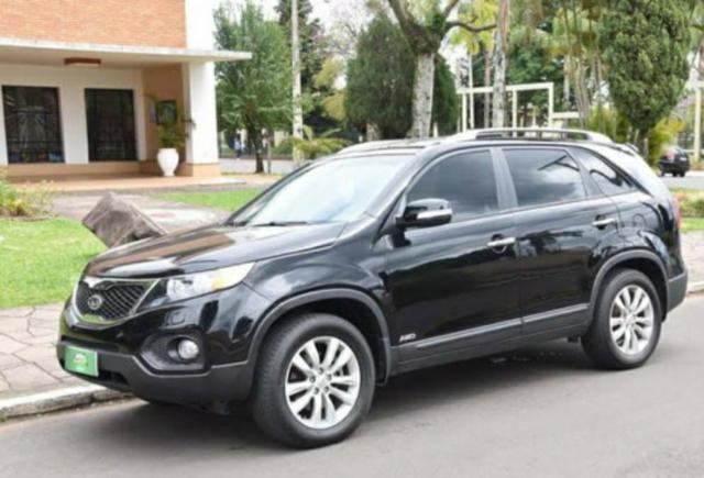 Carro Kia sorento SUV 2011 7 lugares teto solar