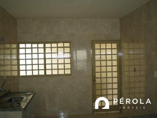 Casa geminada com 2 quartos - Bairro Setor Sudoeste em Goiânia - Foto 8