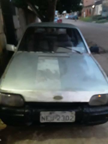 Vendo um carro Escort roobe ano 96 cht
