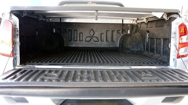 Mitsubishi L200 Triton Sport 2.4 DID-H HPE 4WD (Aut) 17/18 - Foto 13