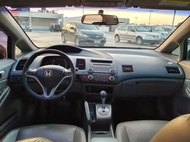 Honda New Civic LXL Flex - Automático + Borboletas - Abaixo da Fipe - Foto 9