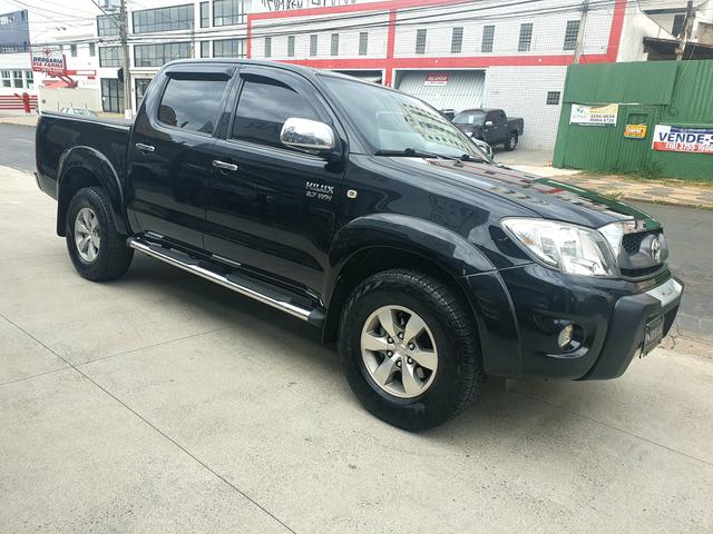 Toyota-Hilux