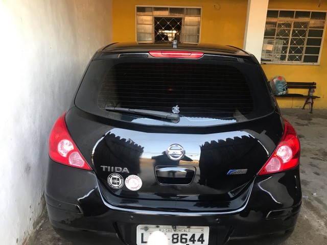 NISSAN TIIDA 1.8 S