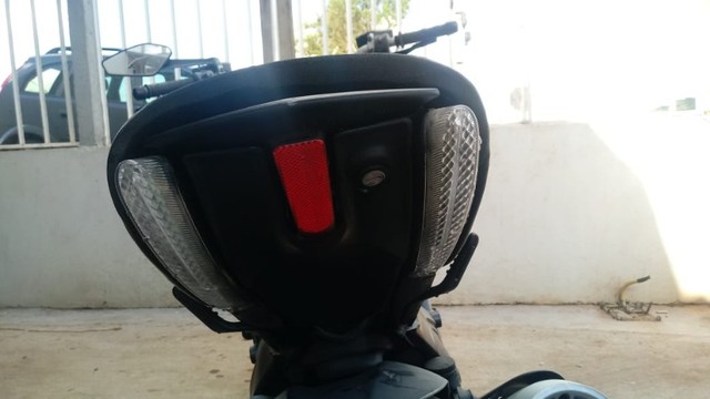 Sucata de moto para retirada de peças Ducati Diavel 2012 - Foto 3