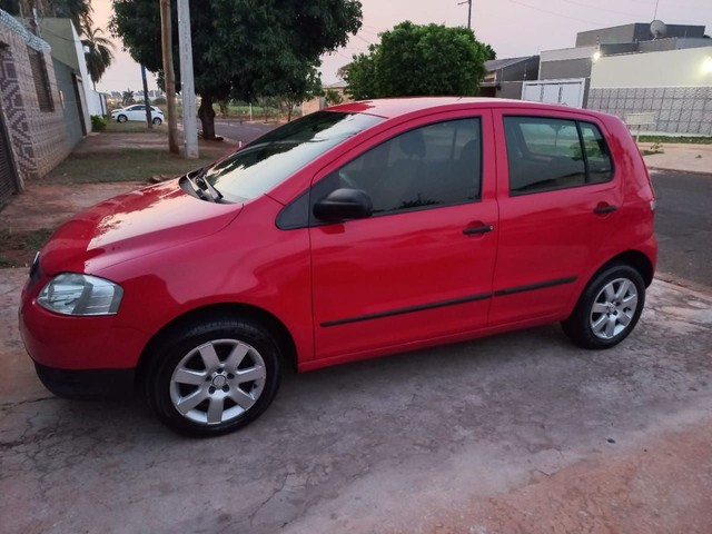FOX VOLKSWAGEN LINDO CARRO.
