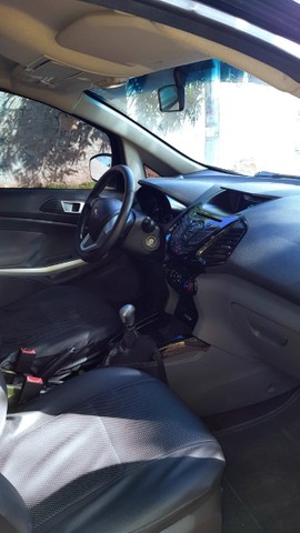 FORD ECOSPORT FREESTYLE. MOTOR 1.6 PRETO GNV 5ª