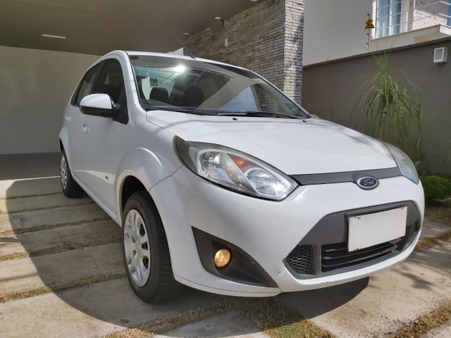 2014/ FIESTA SEDAN 1.6 !! COMPLETO MUITO NOVO !!