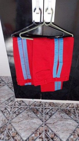 Calça colégio militar 