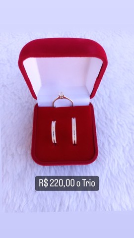 Alianças de prata