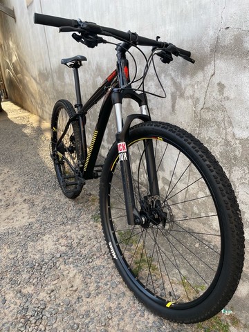 Bicicleta Caloi Moab 29 18v Mst Preto 2021 Rock Shox