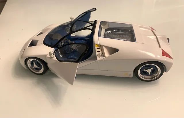 Miniatura Ford GT90  - Foto 4