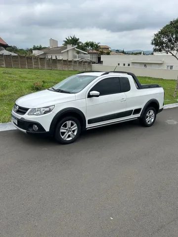 VW - Volkswagen Saveiro Cross 1.6 C.E. Branca 2012 - Corumbá