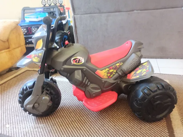 Moto Elétrica Infantil Feminina Brinquedo - Bandeirantes, Item Infantil  Bandeirante Usado 85289557