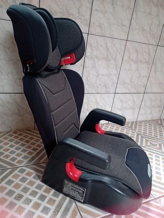 Cadeirinha para carro Burigoto - Suporta até 36kg novo - Foto 3