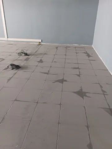 Alto nivelamento sobre piso 
