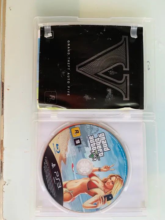 Grand Theft Auto V - PS3 - Foto 2