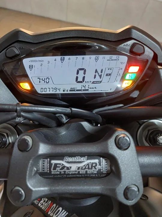 Suzuki GSX S1000 ano 2022 - Foto 2