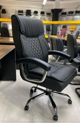 Poltrona Presidente Luxo - Cadeira Presidente Luxo Preta - Promoção 