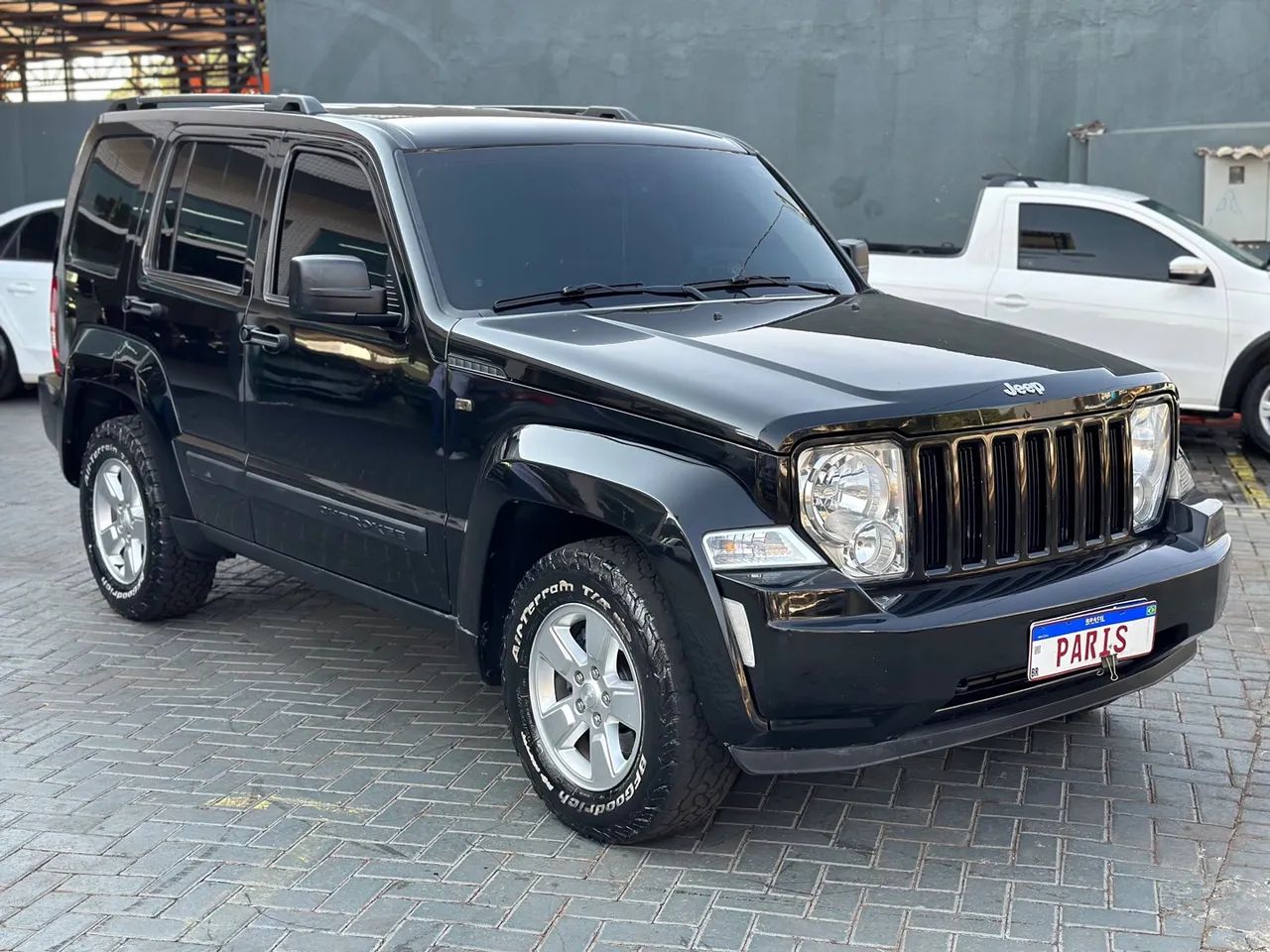 CHEROKEE SPORT 3.7 V6 4x4
