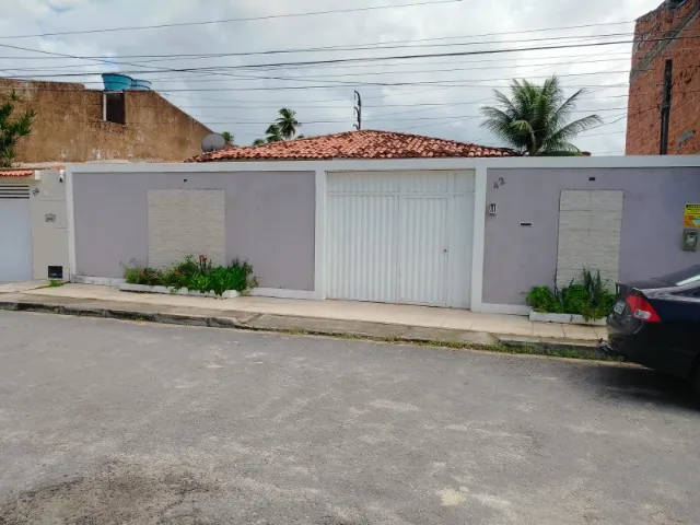 Aluga-se casa mobiliada no prado para alojamento ou familia grande
