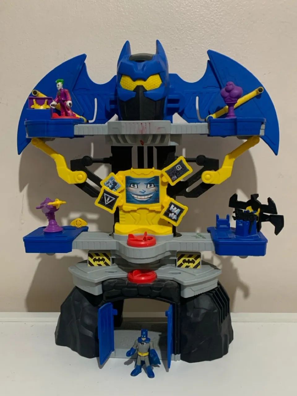 Batcaverna de. combate-imaginex DC super friends